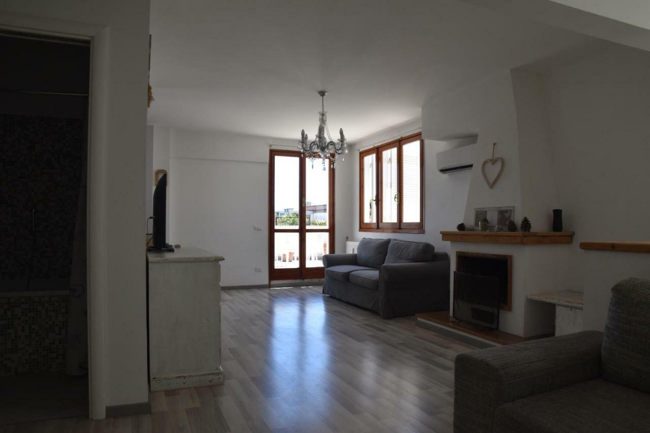 Superattico Panoramico Apartment Castel Fusano Екстериор снимка